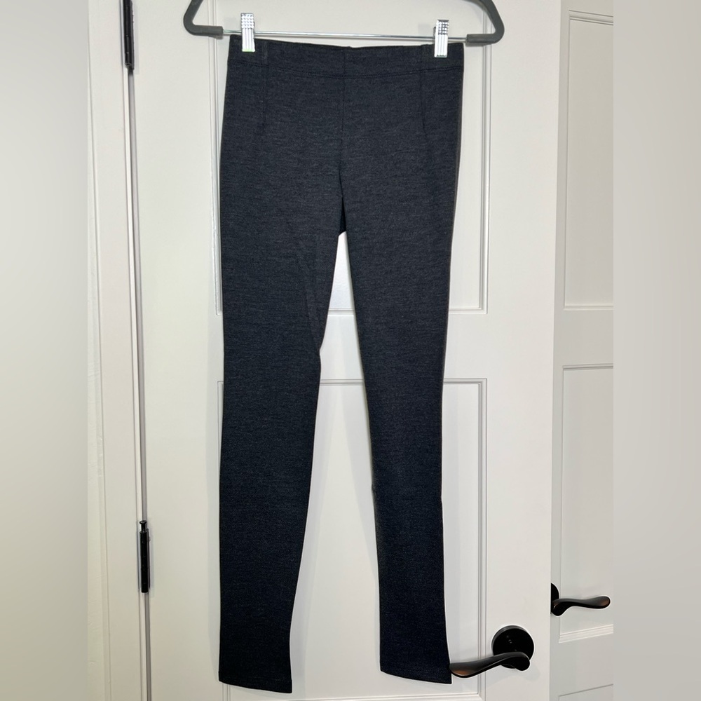 Vince Charcoal Gray Knit Leggings (XS)